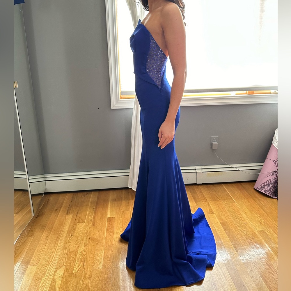 Blue Jasz couture gown - Picture 2 of 3